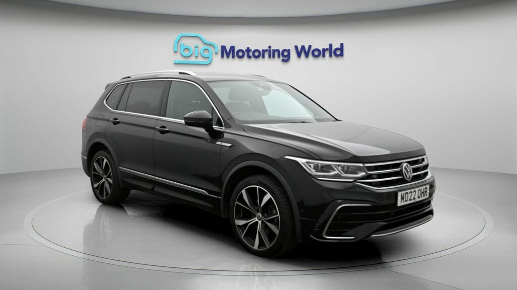 Volkswagen Tiguan Allspace R-line Black