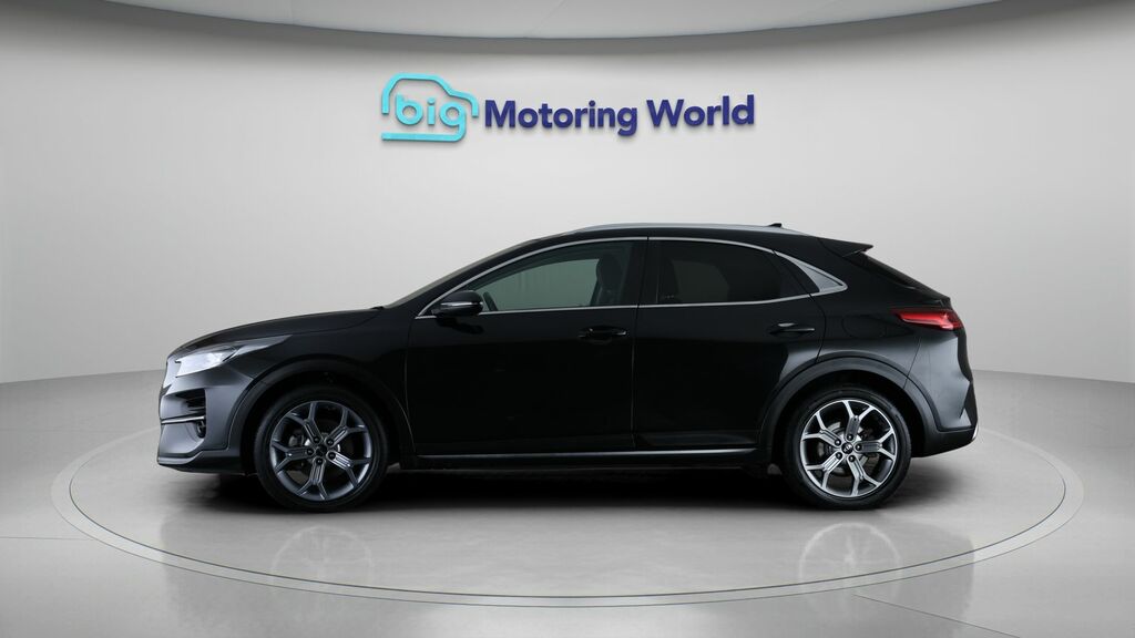 Kia Xceed 3 Black #4