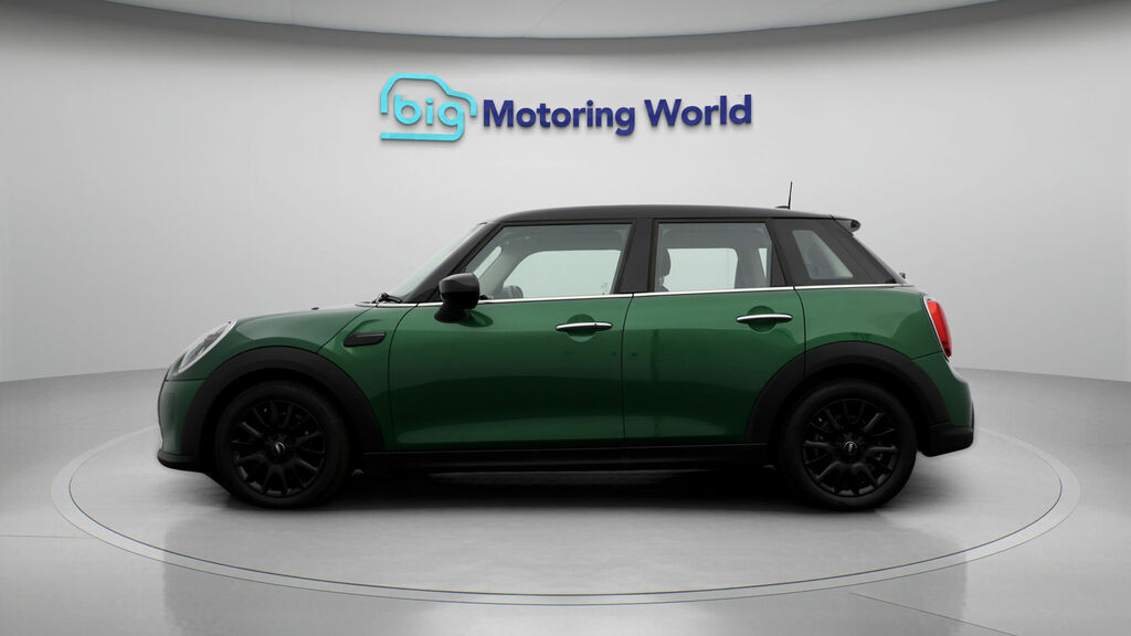Mini Hatch Cooper Classic NL72XWE Green #4