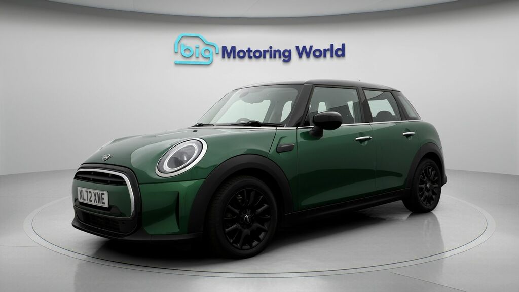 Mini Hatch Cooper Classic NL72XWE Green #3