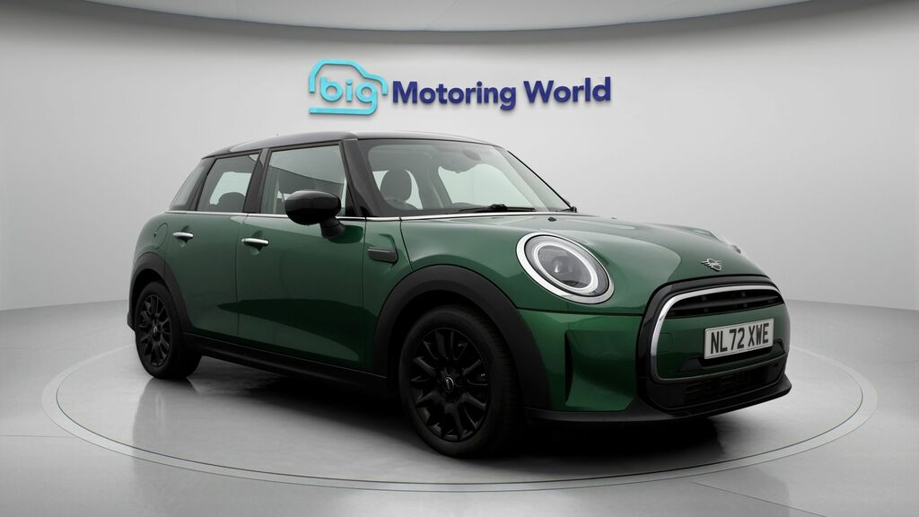 Mini Hatch Cooper Classic Green