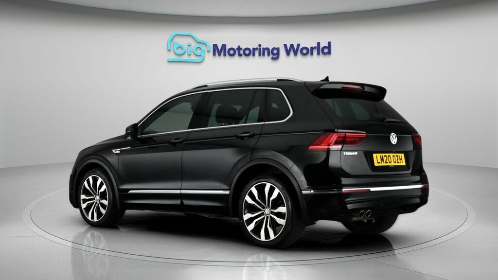 Volkswagen Tiguan R-line Tech LM20OZH Black #5