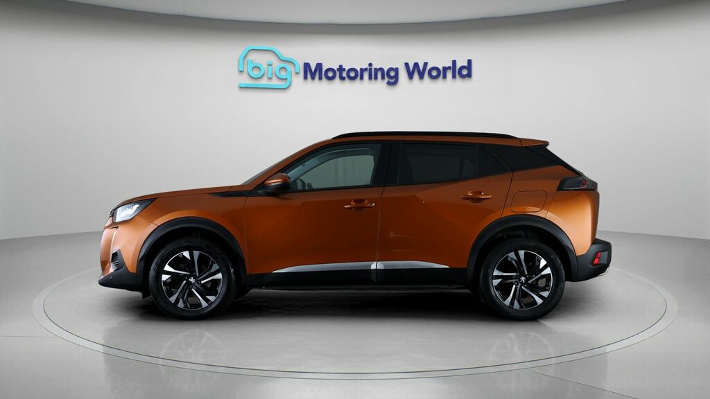 Peugeot 2008 Allure Premium Orange #4