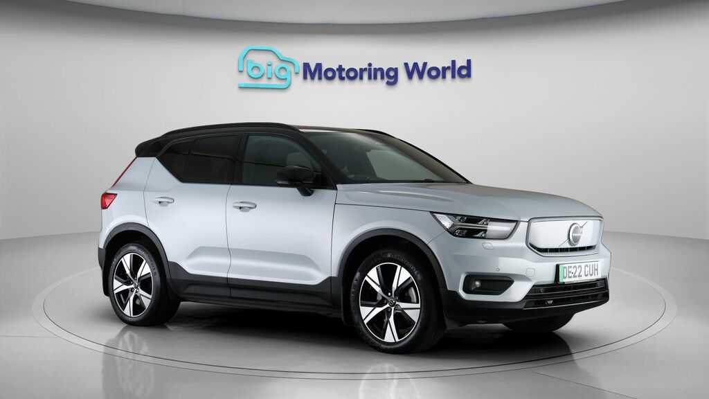 2022 Volvo XC40