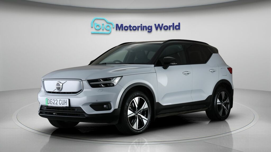 Volvo XC40 Plus Silver #3