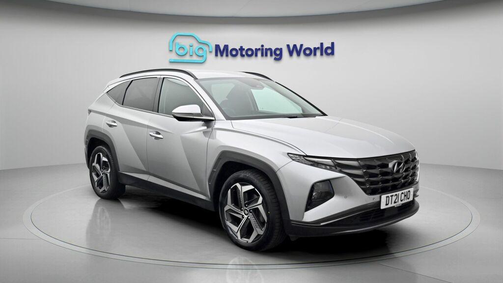 Hyundai Tucson Premium Silver