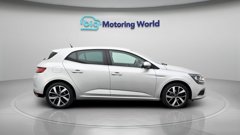 Renault Megane 1.8 T Rs280only 20K-frsh-renault Warranty 2025 White #8