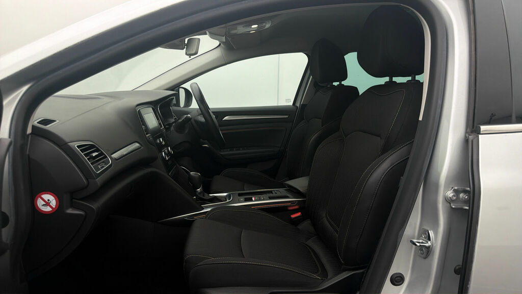 Renault Megane 1.8 T Rs280only 20K-frsh-renault Warranty 2025 White #13