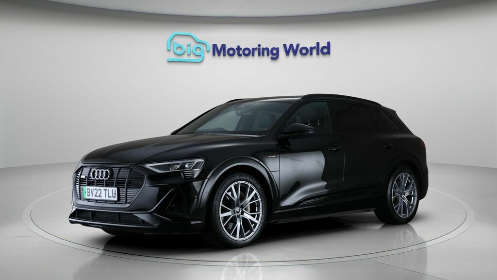 Audi E-tron Black Edition Black #3