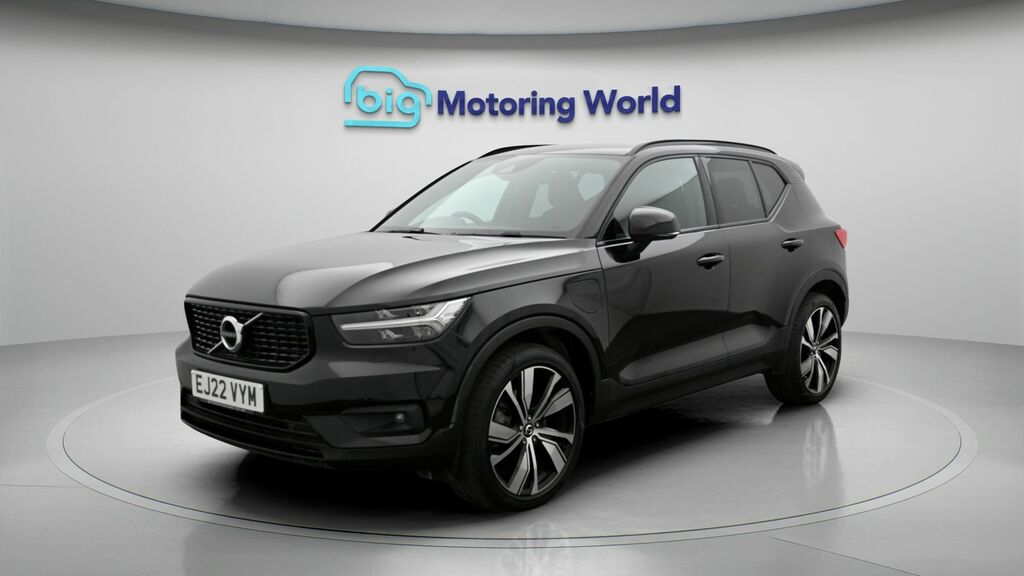 Volvo XC40 Ultimate Dark EJ22VYM Black #3
