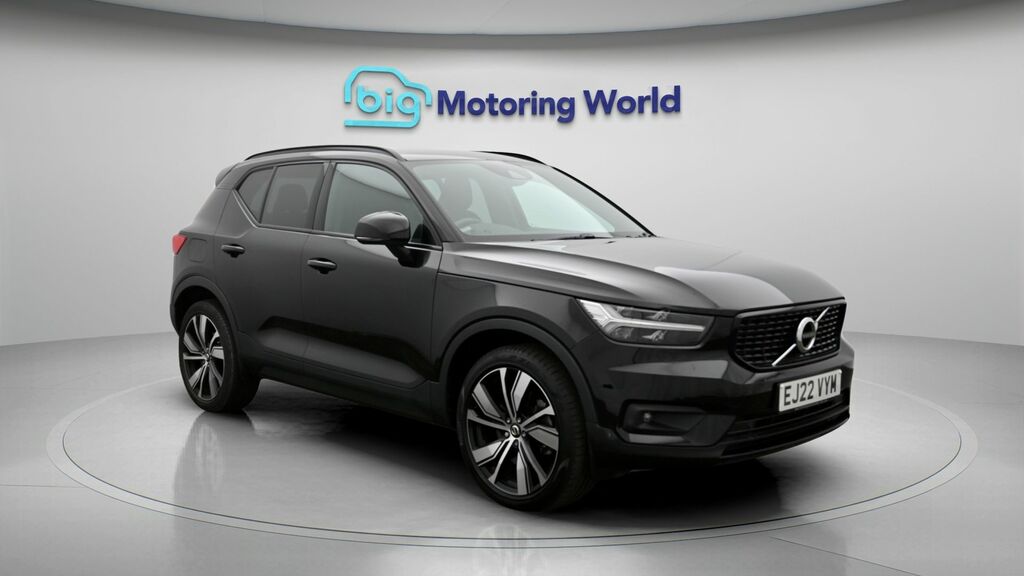 Volvo XC40 Ultimate Dark EJ22VYM Black