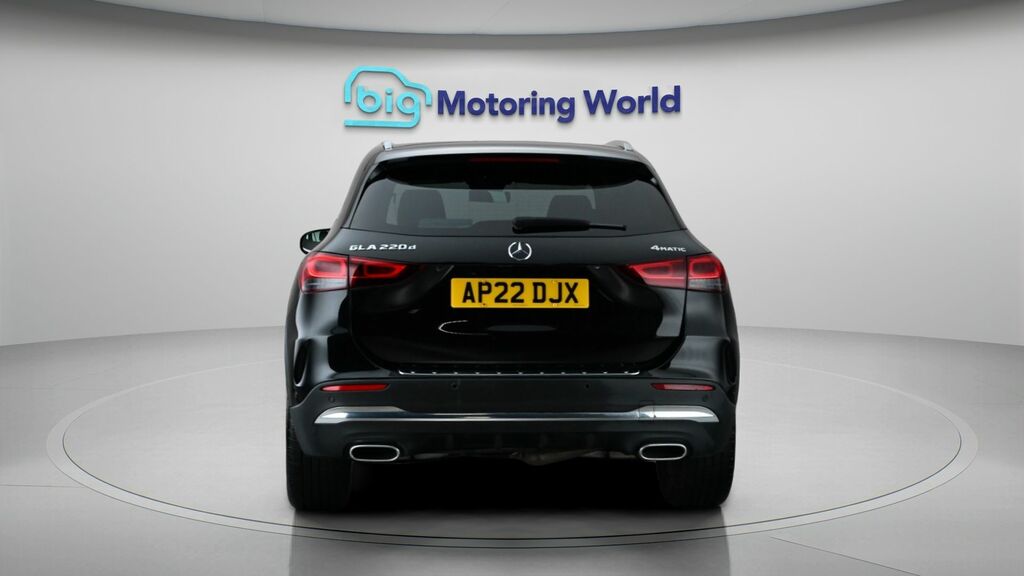 Mercedes-Benz GLA Class Amg Line Black #6