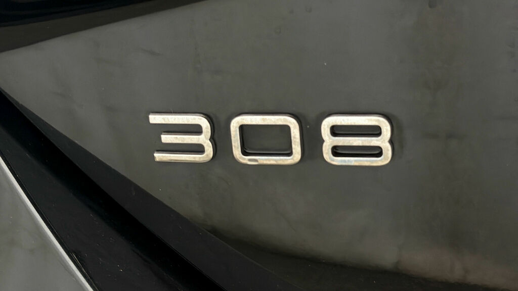 Peugeot 308 SW 1.2L Gt Black #19