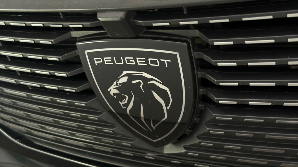 Peugeot 308 SW 1.2L Gt Black #21