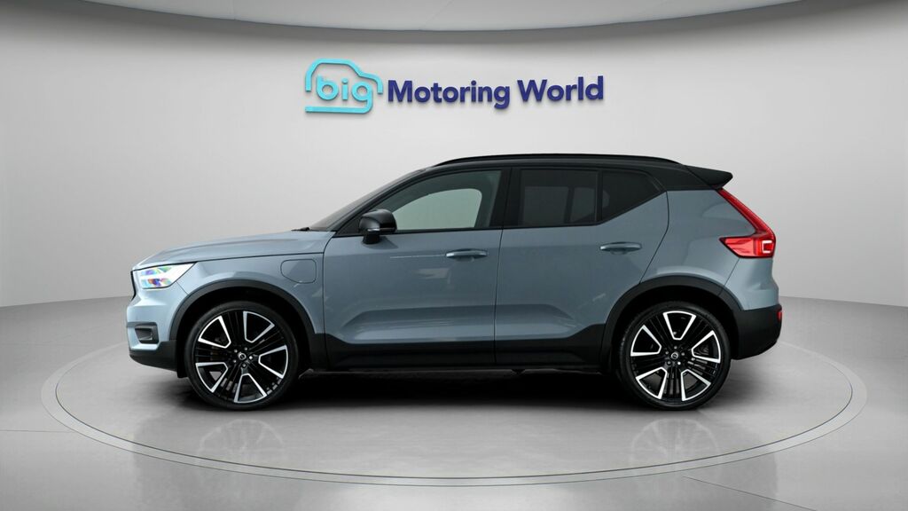 Volvo XC40 Ultimate Dark Grey #4