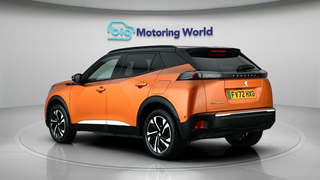 Peugeot e-2008 Gt Orange #5