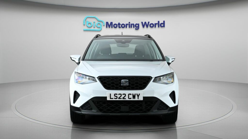 Seat Arona Se Technology LS22CWY White #2
