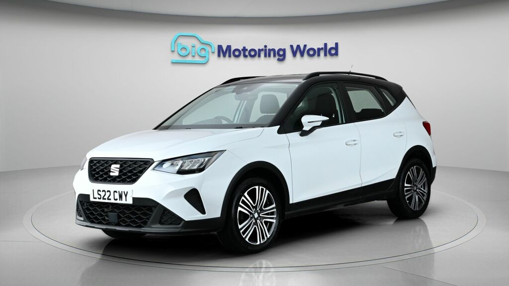 Seat Arona Se Technology LS22CWY White #3