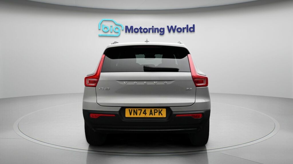 Volvo XC40 Plus Dark VN74APK Silver #6