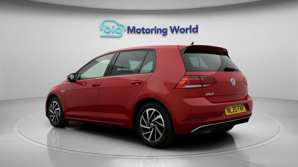 Volkswagen Golf Match Edition Red #5