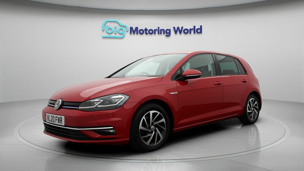 Volkswagen Golf Match Edition Red #3
