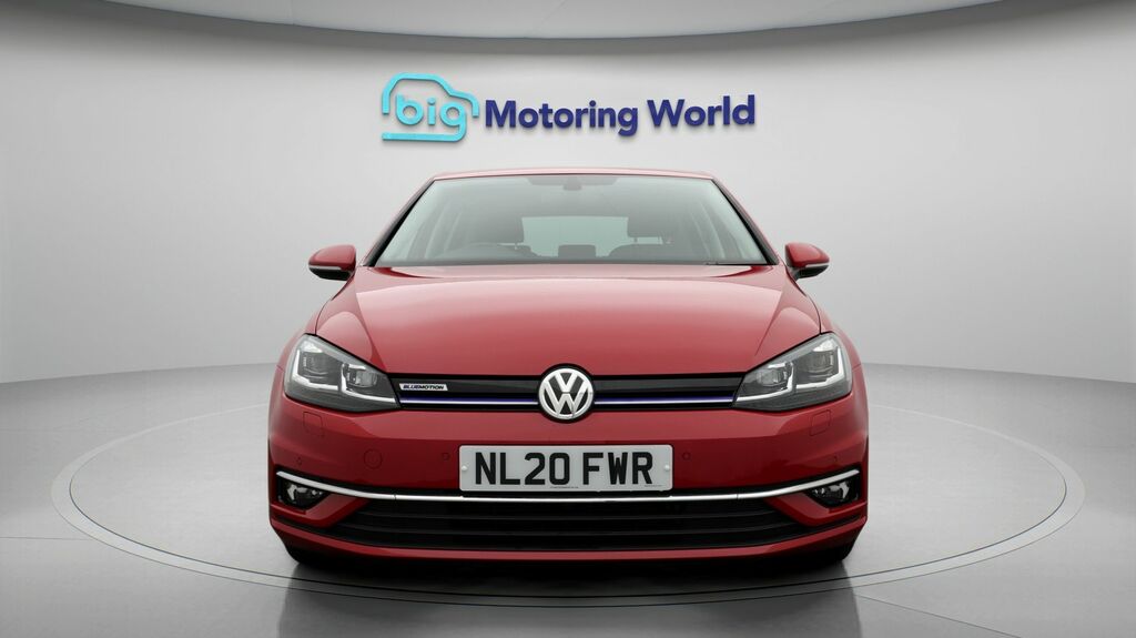 Volkswagen Golf Match Edition Red #2