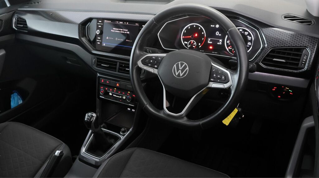 Volkswagen T-Cross 1.0 Tsi 110Ps Se Dsg Hatchback Blue #9