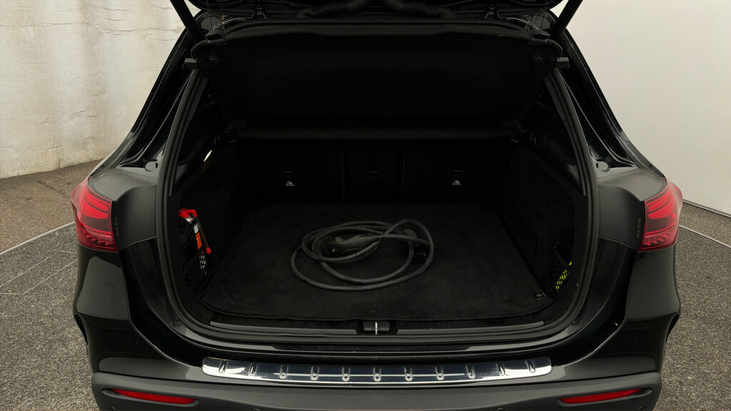 Mercedes-Benz EQA 250 140Kw Amg Line 70.5Kwh 2Wd White #16
