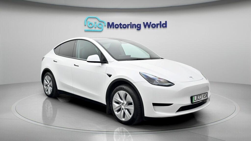 Tesla Model Y Y Model Y Rwd White