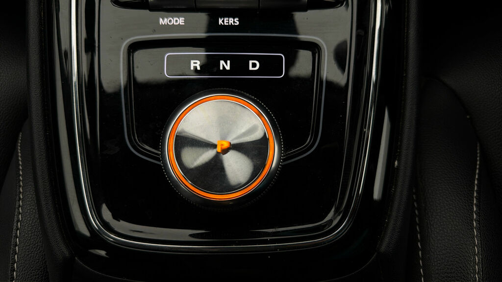 MG MG5 61.1Kwh Excite Estate 156 Ps Silver #25
