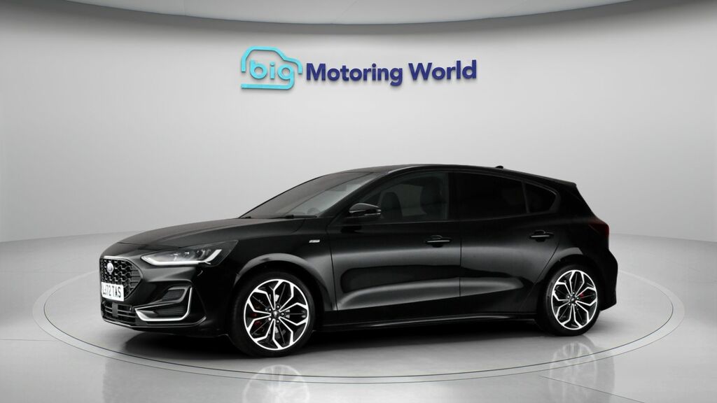 Ford Focus St-line Vignale LJ72TAS Black #4