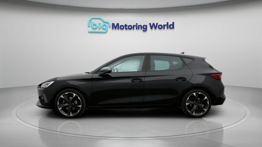 Cupra Leon V1 KJ24OUK Black #4