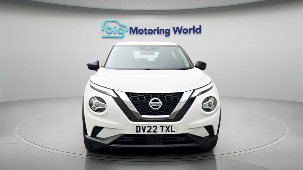 Nissan Juke Acenta White #2