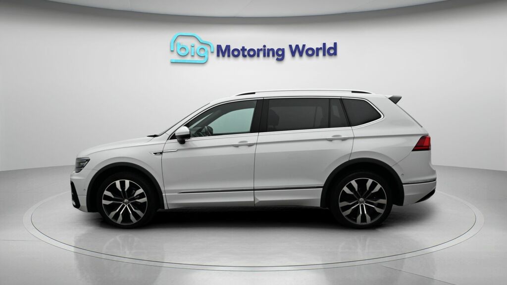 Volkswagen Tiguan Allspace R-line Tech White #4