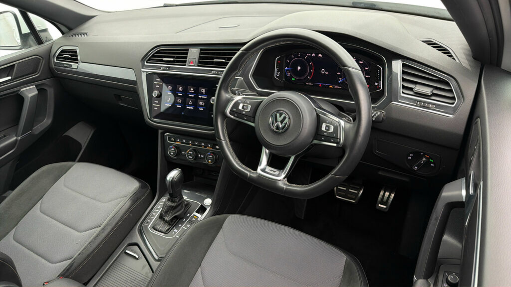 Volkswagen Tiguan Allspace 2.0 Tdi 190 4Motion Sel Dsg Black #9