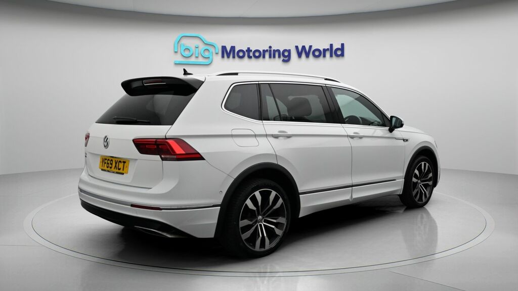 Volkswagen Tiguan Allspace 2.0 Tdi 190 4Motion Sel Dsg Black #7