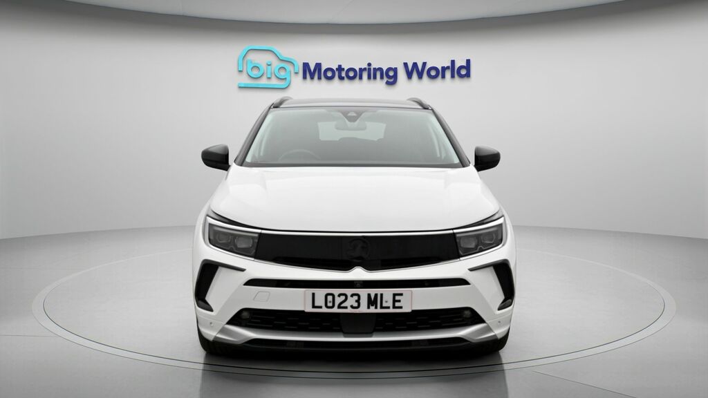 Vauxhall Grandland Ultimate LO23MLE White #2