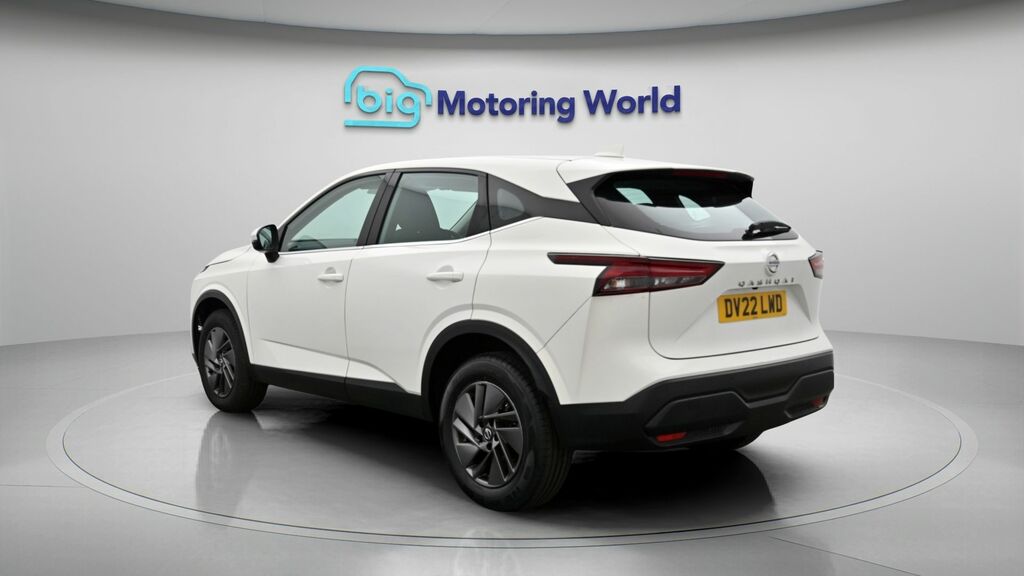 Nissan Qashqai Acenta Premium White #5