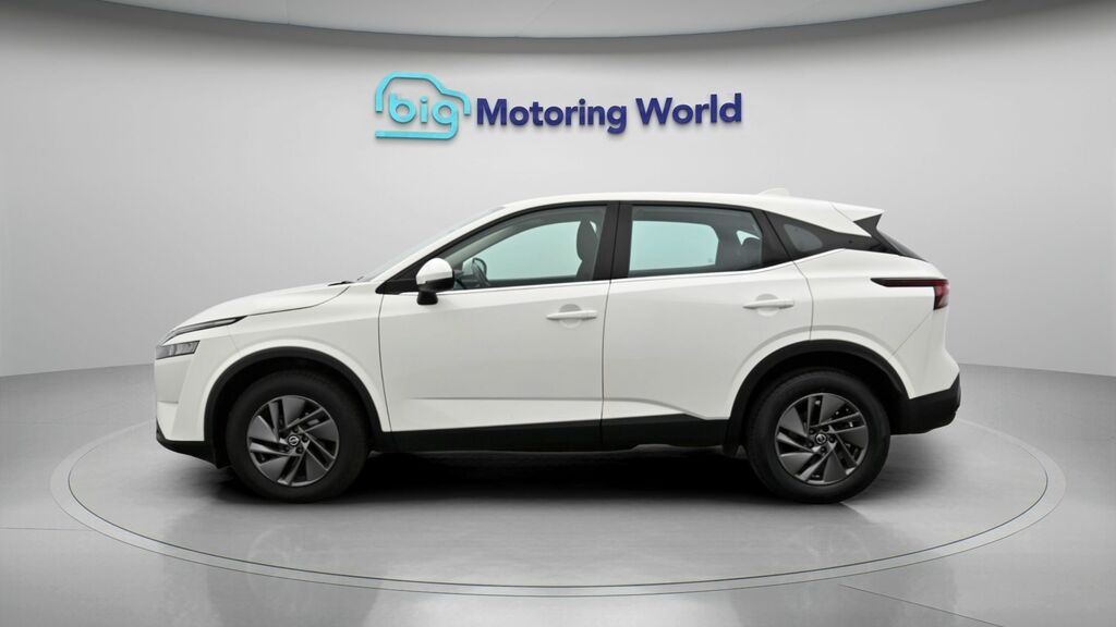 Nissan Qashqai Acenta Premium White #4