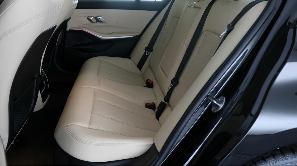 BMW 3 Series 2.0 320D Mht M Sport Touring Euro 6 Ss Grey #15