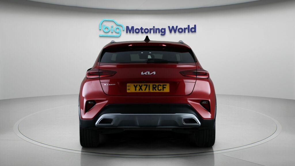 Kia Xceed 4 Red #6