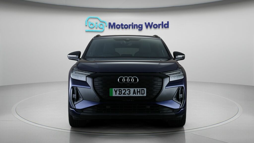 Audi Q4 E Tron Edition 1 Blue #2
