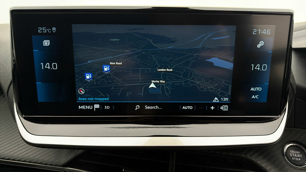 Peugeot 208 1.2 Puretech Allure Premium Hatchback  #10