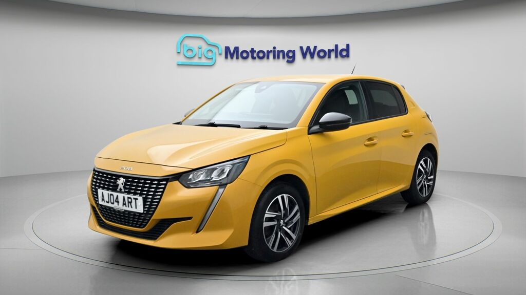 Peugeot 208 Allure Premium Yellow #3
