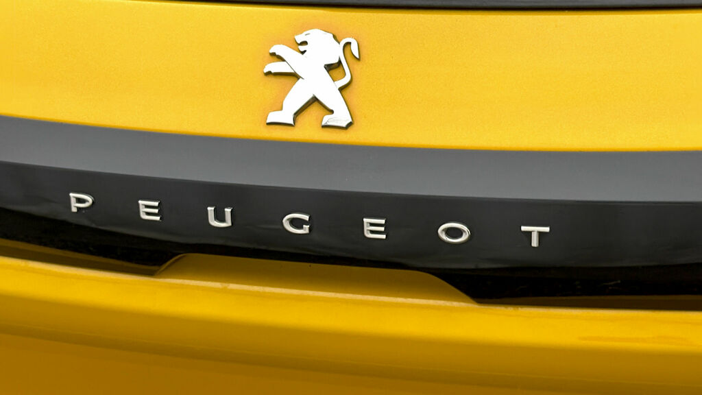 Peugeot 208 1.2 Puretech Allure Premium Hatchback  #19