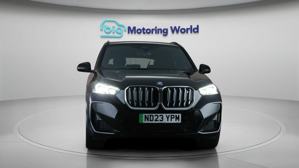 BMW iX1 M Sport Black #2