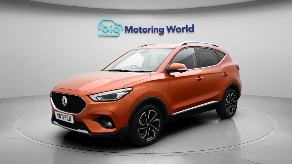 MG ZS Exclusive Orange #3