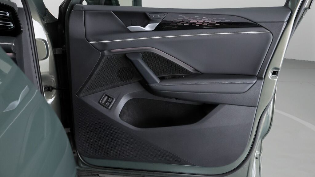 Volkswagen Tiguan 1.5 Tsi Ehybrid R-line Dsg Grey #15