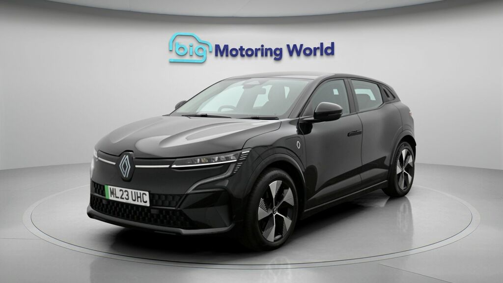 Renault Megane E-Tech Equilibre Black #3