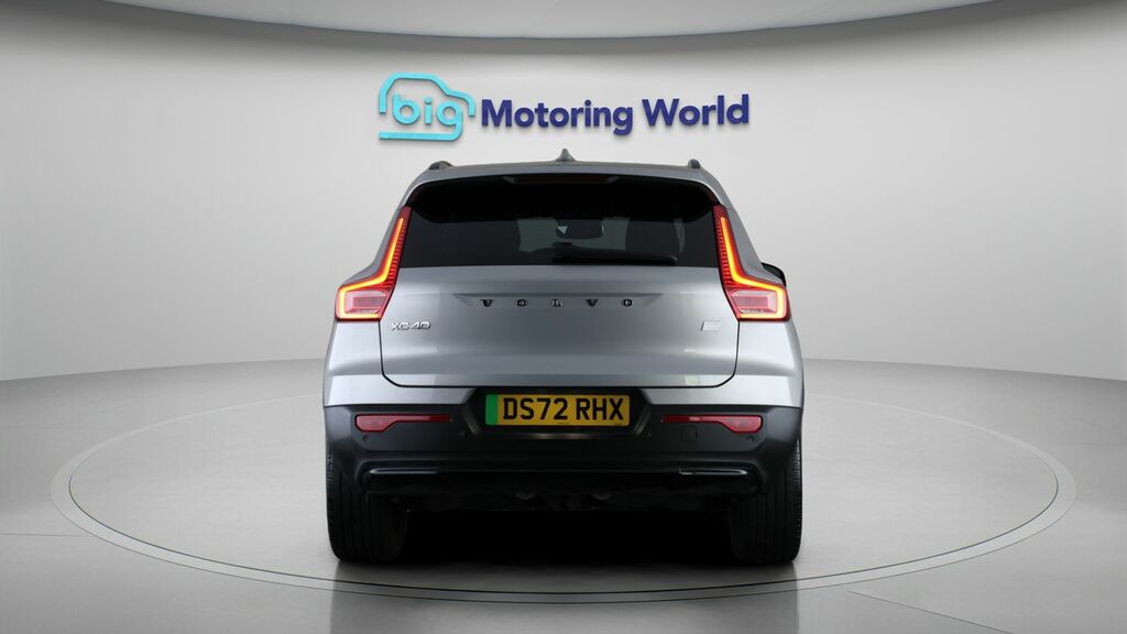 Volvo XC40 Core Silver #6